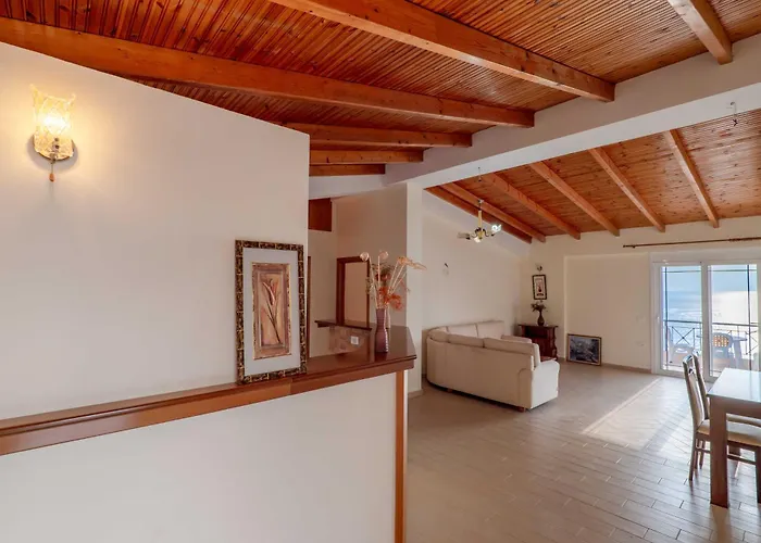 Panorama Sea View Penthouse * Sarande